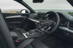 Audi Q5 55 TFSI e Quattro S-Line 2019 года (UK)